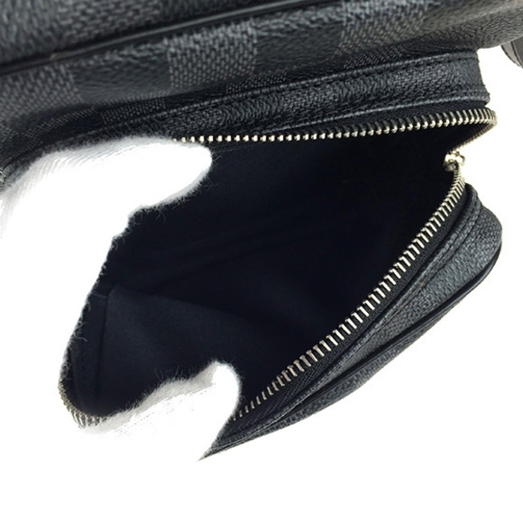 Louis Vuitton Damier Graphite Rem Shoulder Bag - Picture 7 of 8